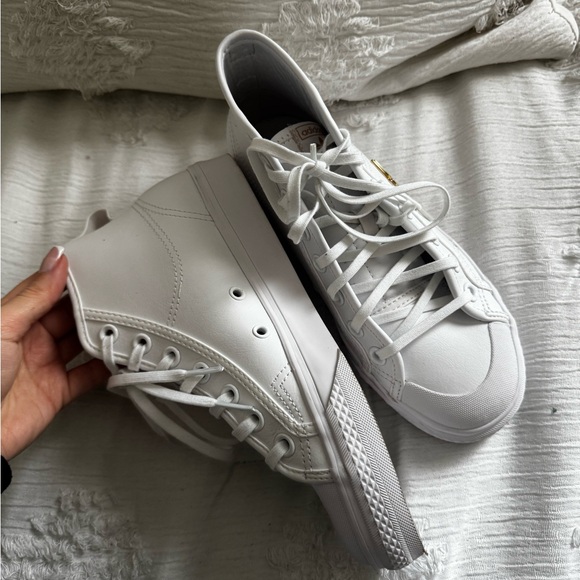 adidas Originals Women's Nizza Trefoil Hi
Cloud - Picture 7 of 11